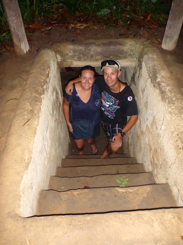 vietnam cu chi war tunnels